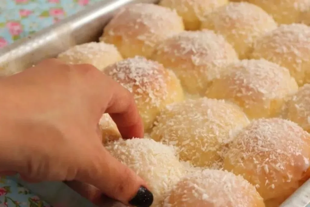 pão doce de coco