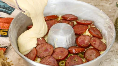 Lanchão de Forno Rápido e Delicioso com Calabresa e Queijo que Derrete na Boca