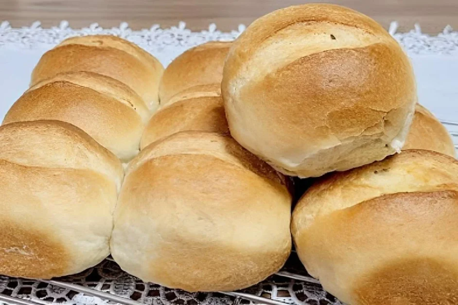 Pãozinho de sal muito macio fofinho e fácil de fazer