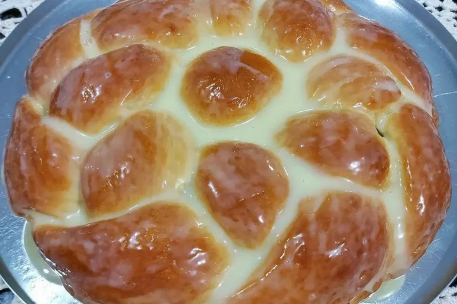 A Receita de Rosca Simples é fofinha, deliciosa e perfeita para o seu café da tarde. Não perca!