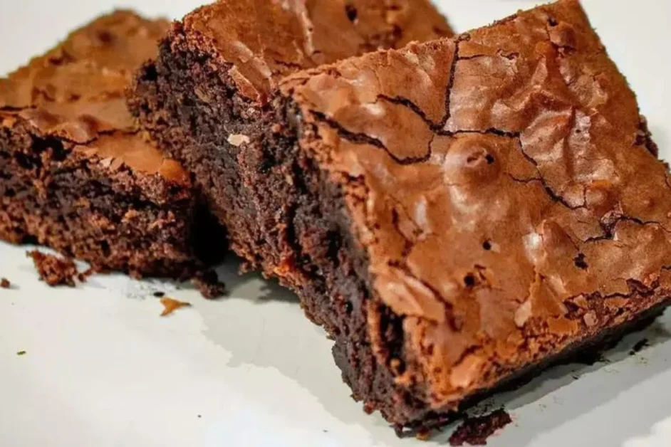 Brownie sem farinha e sem açúcar, uma versão mais saudável sem abrir mão do sabor!