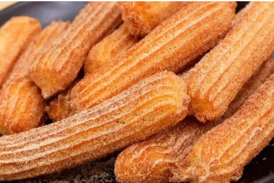 Churros econômico e delicioso que precisa só de 1 ovo na receita
