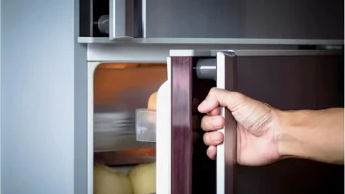 Como limpar a borracha da porta da geladeira de um jeito que você nunca imaginou