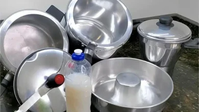Para deixar suas panelas brilhando para o almoço de natal com essa limpa alumínio caseiro