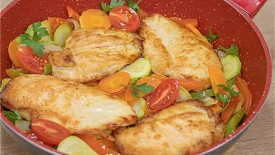 Peito de frango suculento bem temperadinho e delicioso para qualquer dia da semana