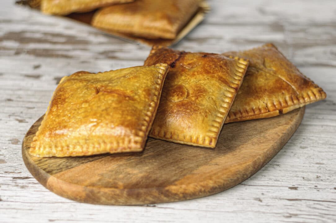 Pastel de Carne Assado Caseiro: O Sabor Inigualável em Cada Mordida!