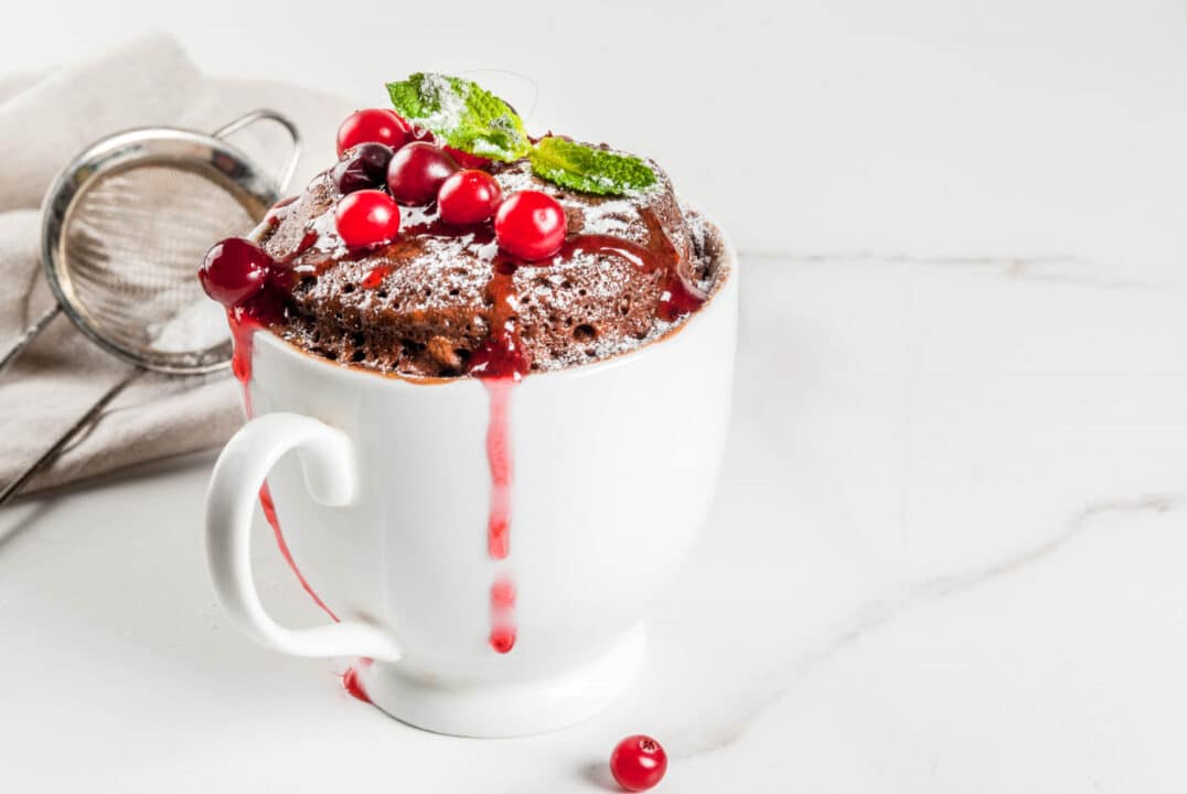 Bolo de Caneca na Air Fryer é uma delicia rapida e prática!