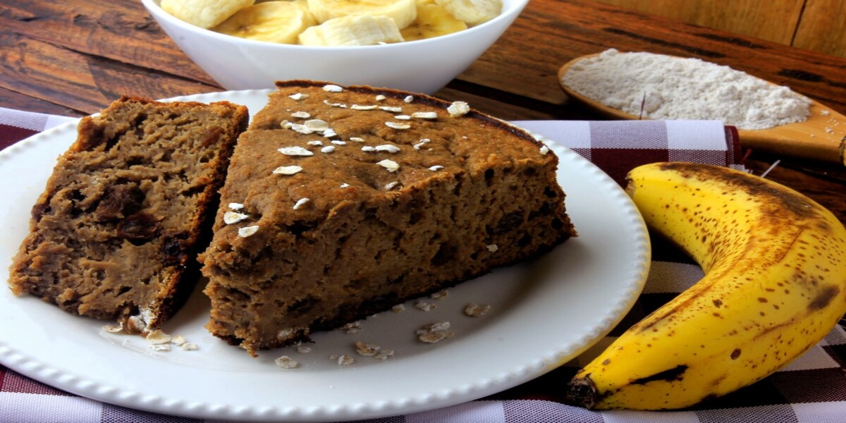 Delicie-se com o Sabor Inigualável do Nosso Irresistível Bolo de Banana!