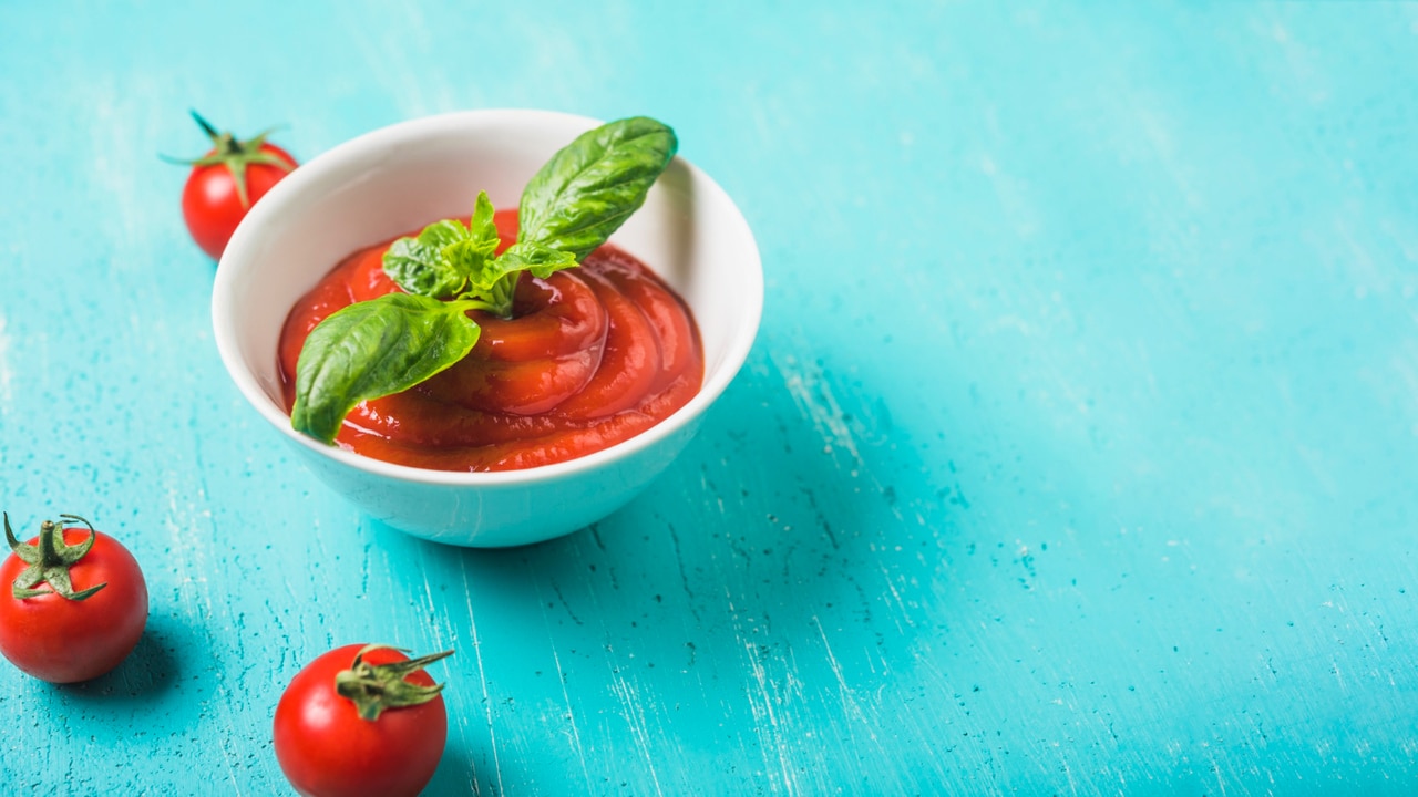 Molho de Tomate com Manjericão Verde: Uma Receita de Família