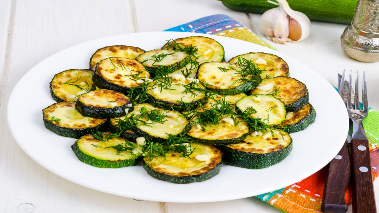 Abobrinha Grelhada com Alho e Ervas: Receita que Aprendi com Minha Tia