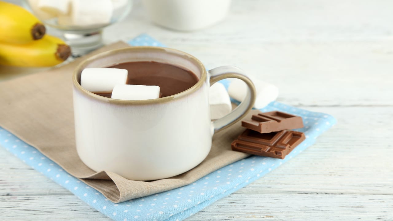 Chocolate Quente e Marshmallow: Uma Receita de Aquecer o Coração