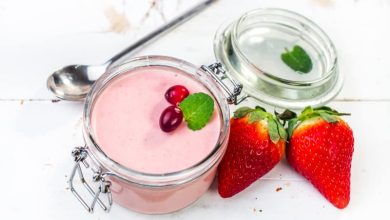 Mousse de Morango com suco em pó Uma Sobremesa Fácil e Deliciosa