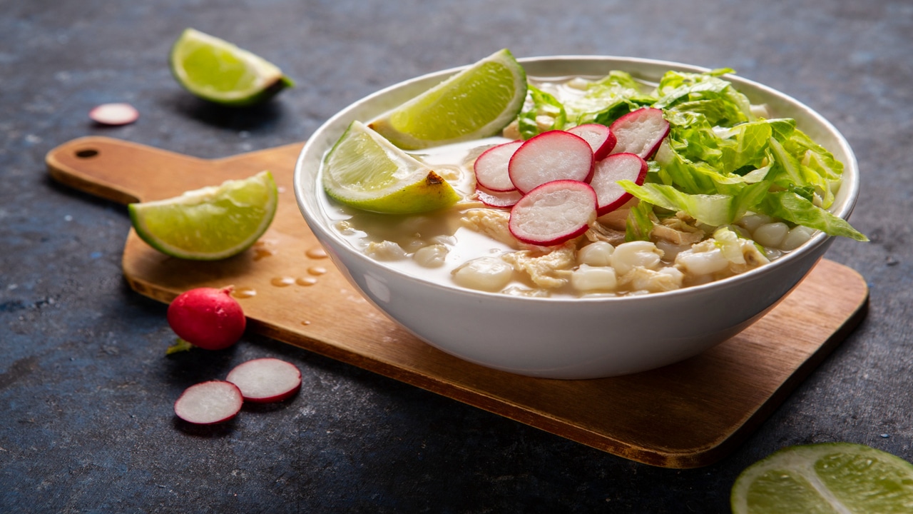 Pozole que Aprendi com minha Vó: Uma Receita de Tradição Familiar