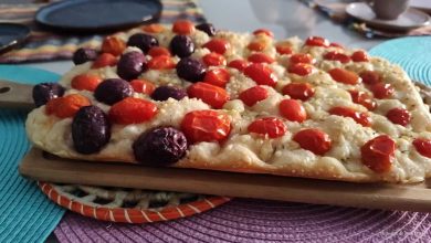 Receita de Focaccia: Como Fazer Focaccia Fácil e Deliciosa