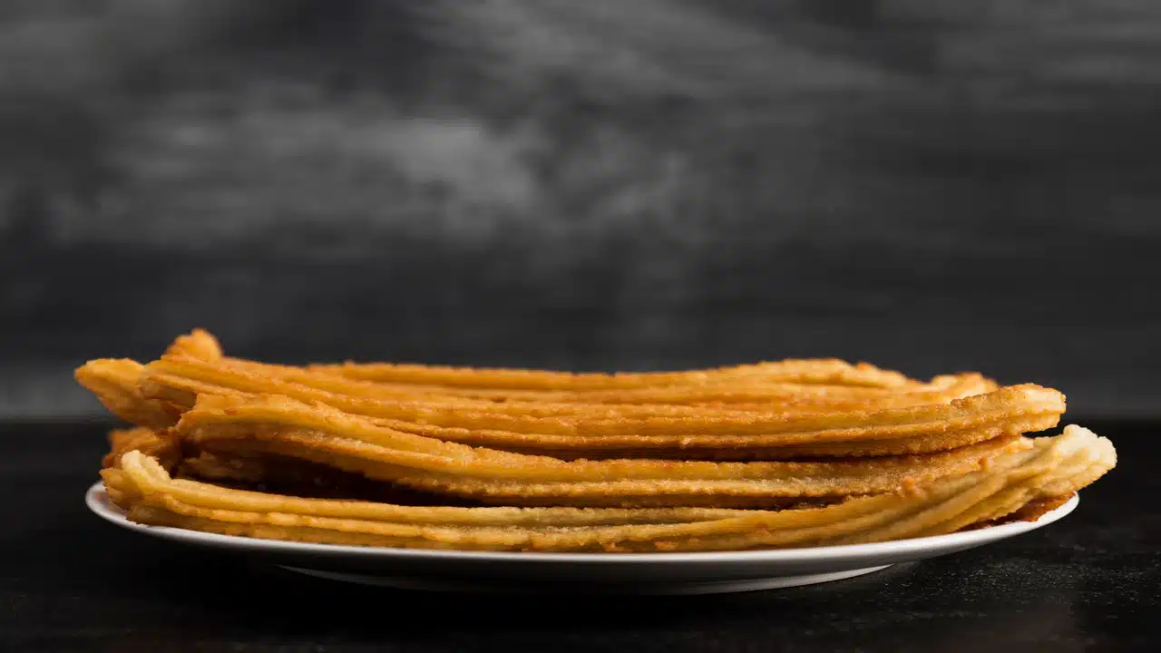 Churros Caseiros: A Receita Perfeita para Fazer em 30 Minutos!