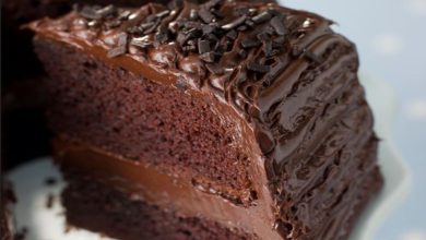 Bolo de Chocolate Recheado com Brigadeiro: Receita Deliciosa e Irresistível