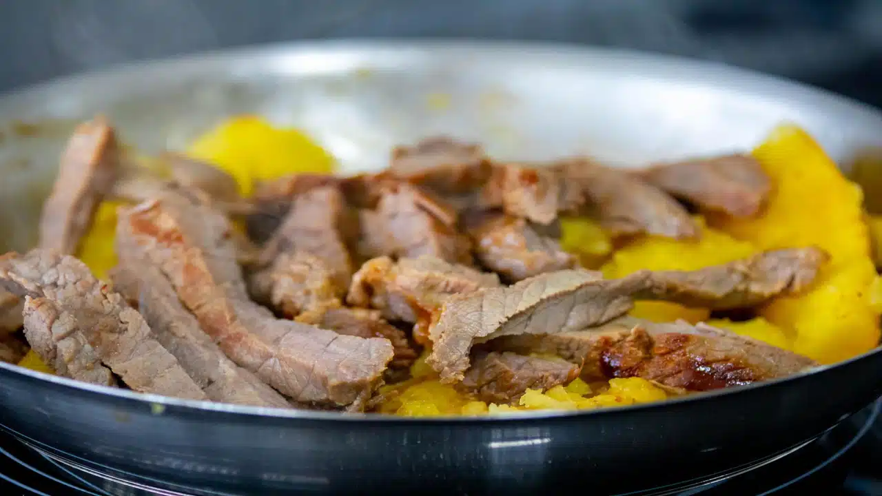 Receita de Carne de Sol com Mandioca: Simples e Deliciosa

