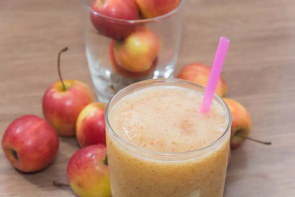 A Melhor Receita de Suco de Maçã e Aveia