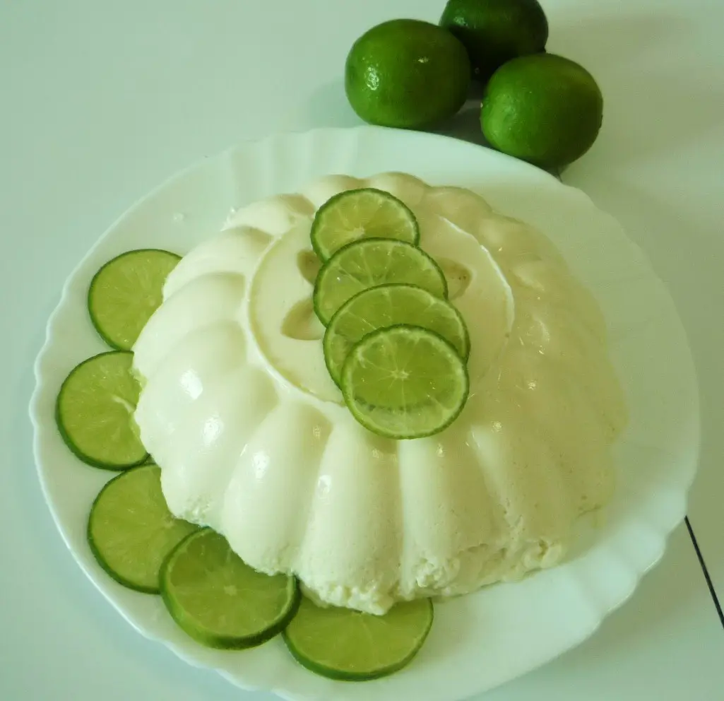 Mousse de limão com gelatina uma deliciosa receita